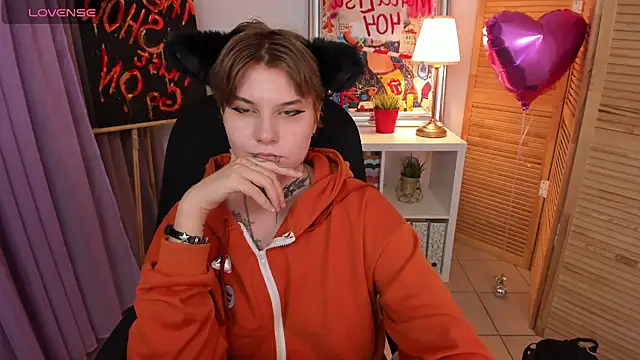 mekurisu online show from February 2025 04:28:02 AM