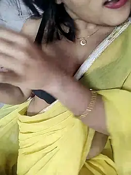 karishma online show from February 2025 02:04:02 PM