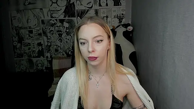 Martha Cameron online show from December 2024 02:30:02 AM