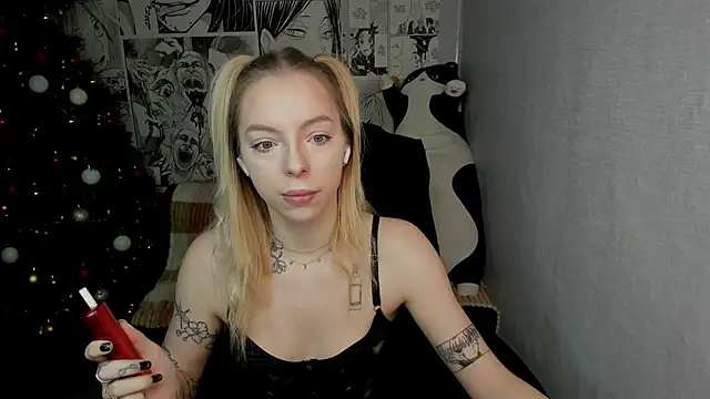 Martha Cameron online show from December 2024 08:34:01 PM