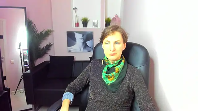 AuroraScript online show from February 2025 09:59:01 PM