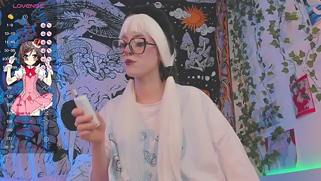 kissthasky online show from October 2025 08:09:02 PM