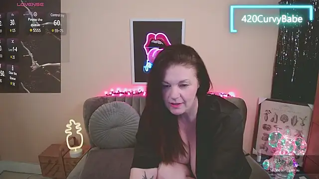 420Curvybabe online show from January 2025 09:54:01 PM