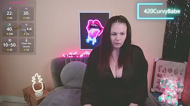 420Curvybabe online show from January 2025 09:29:02 PM