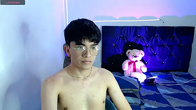 benji hoter online show from October 2025 09:17:02 PM