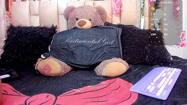 Snapshot of Maavca_ chatting on October 2025 08:05:01 PM Maavca online show from October 2025 08:05:01 PM