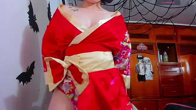 Snapshot of Maavca_ chatting on October 2025 07:59:01 PM Maavca online show from October 2025 07:59:01 PM