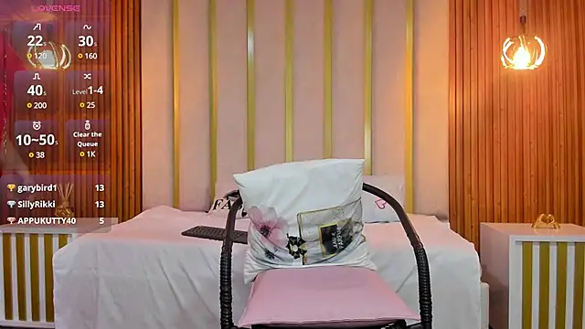 love mommy online show from January 2025 12:48:01 AM