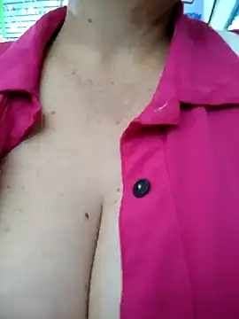 Snapshot of sussy_185 chatting on February 2025 06:24:02 PM sussy 185 online show from February 2025 06:24:02 PM