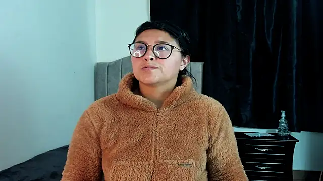 Snapshot of lorymoon chatting on December 2024 07:16:02 PM lorymoon online show from December 2024 07:16:02 PM