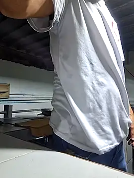 Snapshot of Alsaud1106 chatting on March 2025 08:42:01 PM Alsaud1106 online show from March 2025 08:42:01 PM