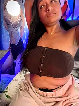 Im Little online show from September 2025 03:10:01 AM