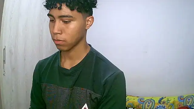 Snapshot of sexy_diamante_ chatting on November 2025 05:59:01 PM sexy diamante online show from November 2025 05:59:01 PM