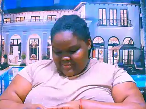 Snapshot of EbonyHotBuns chatting on October 2025 09:26:01 AM EbonyHotBuns online show from October 2025 09:26:01 AM