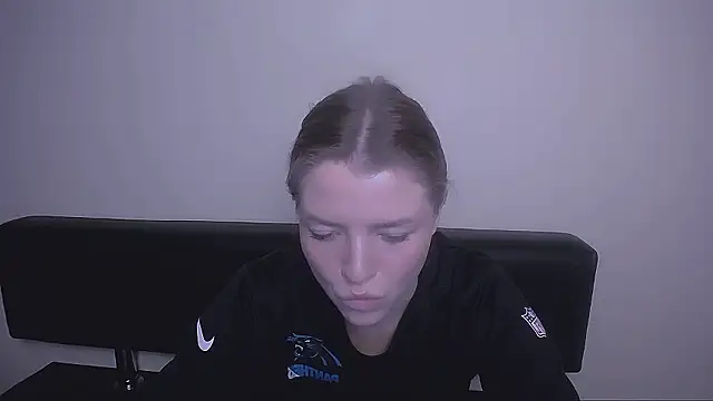 MissOliviaa  online show from December 2024 05:55:02 PM