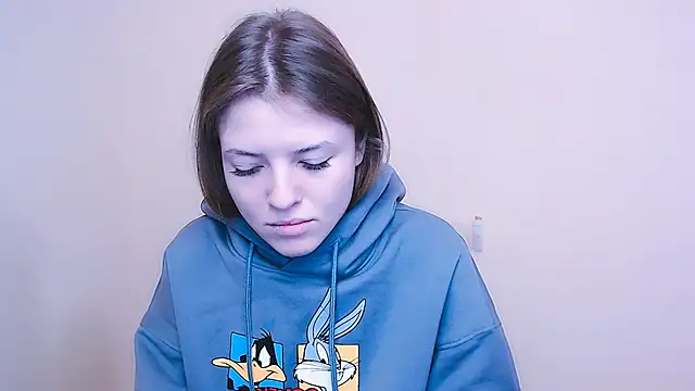 MissOliviaa  online show from January 2025 01:20:01 PM