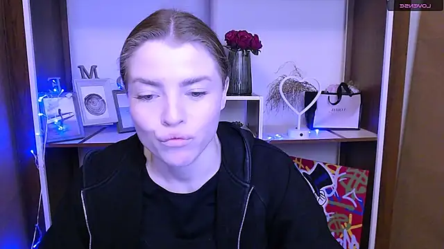 MissOliviaa  online show from January 2025 08:05:01 AM