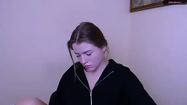 MissOliviaa  online show from January 2025 10:39:01 AM