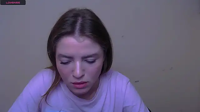 MissOliviaa  online show from February 2025 11:41:02 AM