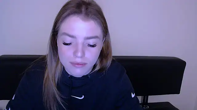 MissOliviaa  online show from March 2025 08:41:02 AM