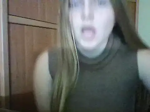 Evasapples online show from December 2024 05:55:01 PM