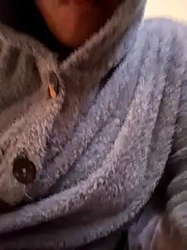 Snapshot of Sahar_sexy chatting on January 2025 04:31:02 PM Sahar sexy online show from January 2025 04:31:02 PM