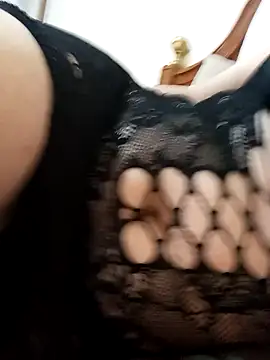 Snapshot of Sahar_sexy chatting on November 2025 12:40:02 PM Sahar sexy online show from November 2025 12:40:02 PM