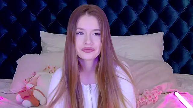 MilanaBalmain online show from February 2025 10:47:02 AM