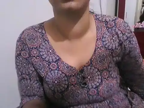 Snapshot of Sexy-Shalinii chatting on October 2025 07:49:01 AM Sexy-Shalinii online show from October 2025 07:49:01 AM