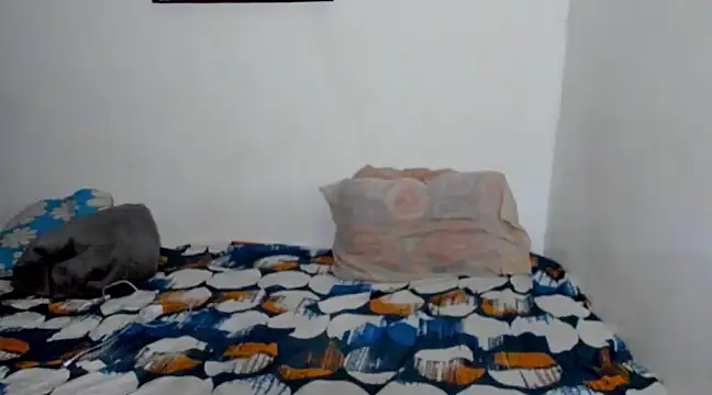 Sofytayl0r online show from December 2024 12:45:02 AM