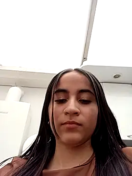 Mia Fischer online show from October 2025 07:12:01 PM