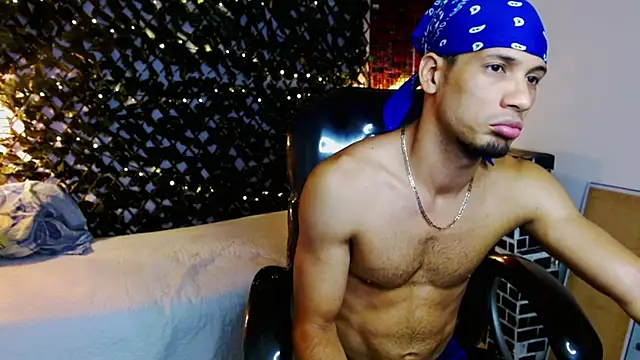 SonicJ25 online show from December 2024 03:58:02 AM