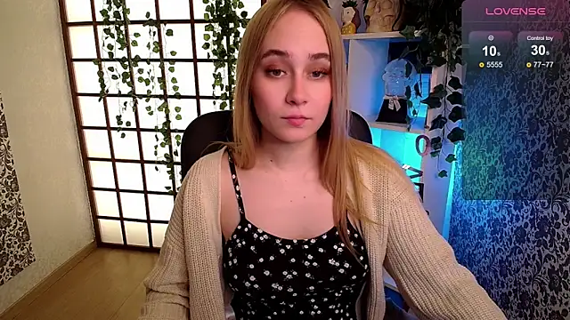 LianaBright online show from December 2024 03:59:01 AM