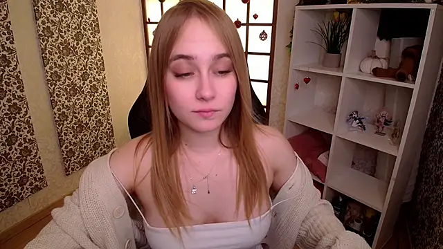 LianaBright online show from January 2025 05:22:01 AM