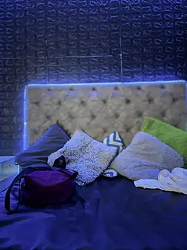 Paloma  LS online show from December 2024 07:21:02 PM