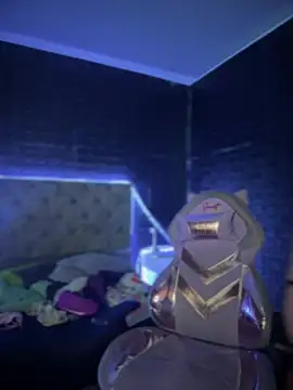 Paloma  LS online show from March 2025 06:01:02 PM