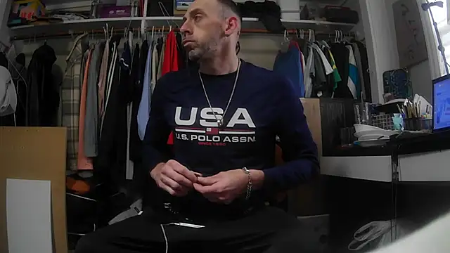 Snapshot of smokee_parT903 chatting on October 2025 05:44:02 PM smokee parT903 online show from October 2025 05:44:02 PM