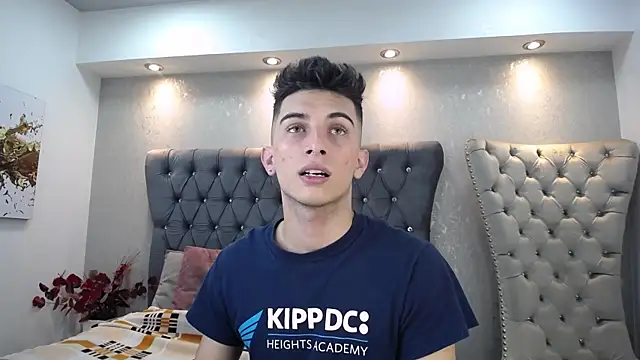 MrWilliseo online show from January 2025 07:56:01 PM