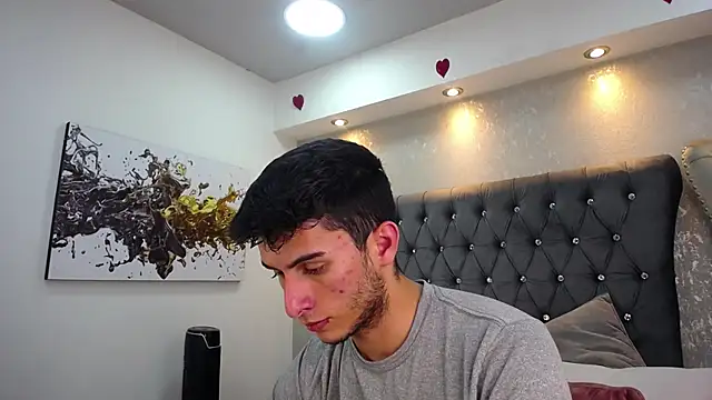 MrWilliseo online show from March 2025 10:38:02 PM