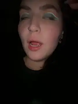 meow girl online show from December 2024 02:41:02 PM