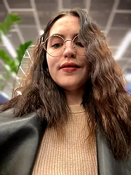 Snapshot of meow_girl chatting on November 2025 11:11:02 AM meow girl online show from November 2025 11:11:02 AM