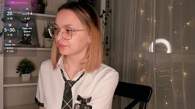 ms elizabethqueen online show from January 2025 03:09:02 PM