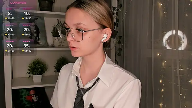 ms elizabethqueen online show from February 2025 03:17:02 PM