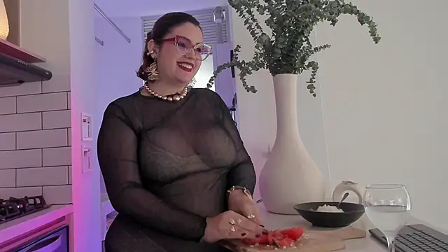 Snapshot of Candelariia_ chatting on March 2025 07:21:02 PM Candelariia online show from March 2025 07:21:02 PM