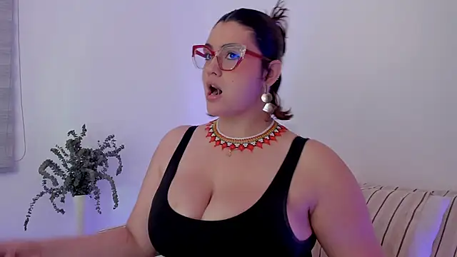 Snapshot of Candelariia_ chatting on March 2025 05:31:01 PM Candelariia online show from March 2025 05:31:01 PM