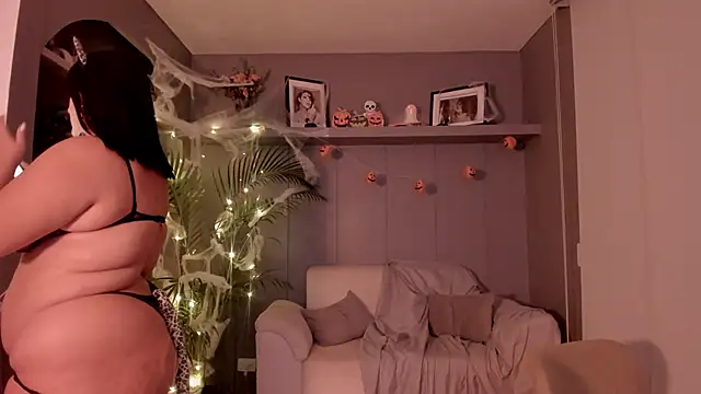 Snapshot of Candelariia_ chatting on October 2025 11:11:02 PM Candelariia online show from October 2025 11:11:02 PM