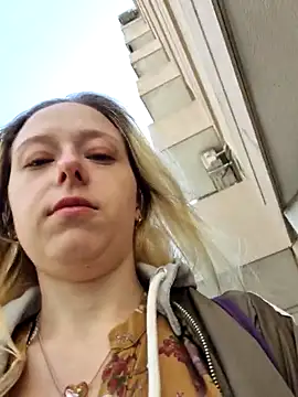 Public Katrisha online show from October 2025 01:28:01 PM