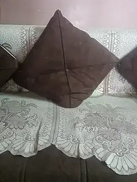 milf-kaira online show from October 2025 06:03:02 AM