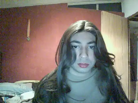 Snapshot of Yasmin_Paez99 chatting on October 2025 12:54:02 AM Yasmin Paez99 online show from October 2025 12:54:02 AM