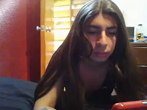 Snapshot of Yasmin_Paez99 chatting on October 2025 07:25:02 PM Yasmin Paez99 online show from October 2025 07:25:02 PM